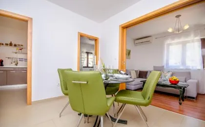 Villa Alka