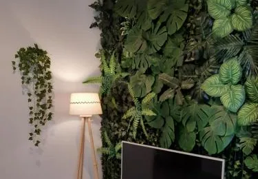 Tropical Garden Apartment