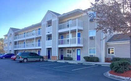 InTown Suites Extended Stay North Charleston SC - Ashley Phosphate