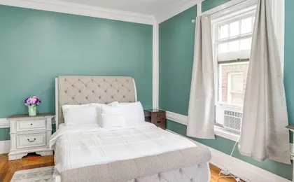 Walkable Schenectady Getaway: 2-unit Campus Hub