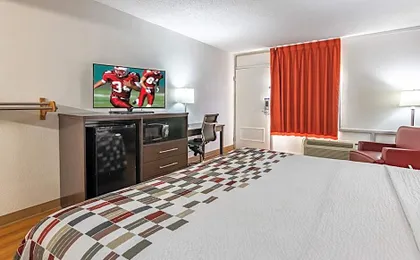 Red Roof Inn Forsyth