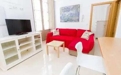 Calle Mezquitilla - Spacious Apartment by La Recepción