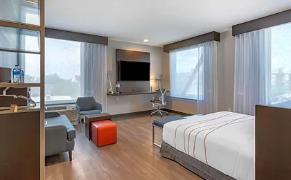 Vib Hotel by Best Western Phoenix-Tempe