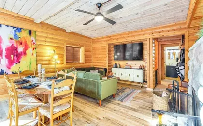 Walk to Golf, Lake: Twain Harte Cabin w/ Fireplace