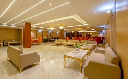 Saltstayz Premier - Paschim Vihar
