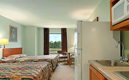 Super 8 by Wyndham Pascagoula