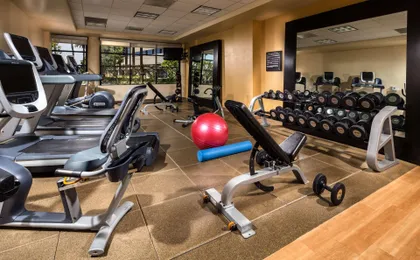 DoubleTree by Hilton Hotel Carson