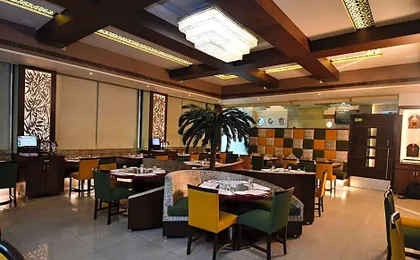 Hotel Vihangs Inn