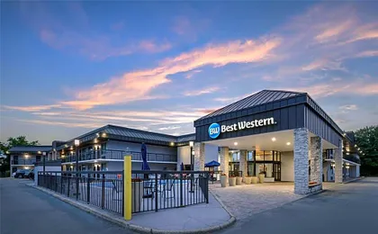 Best Western Center Inn