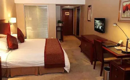 Qinghua Hotel