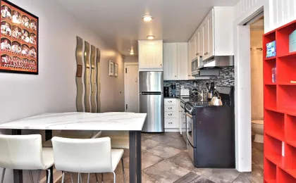 Edgewater House 213