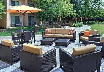 Courtyard by Marriott Chicago Lincolnshire
