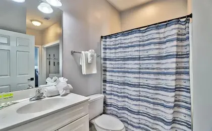 Pet-friendly Luxury 3BR Condo With Pool Near Beach
