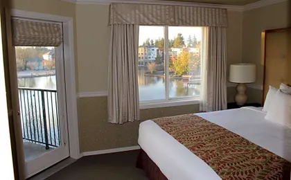 Century Hotel