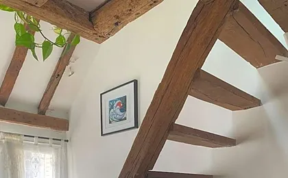 Cozy mezzanine studio in the heart of Paris