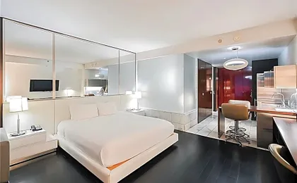 Palms Place Hotel StripView with Open Balcony -33