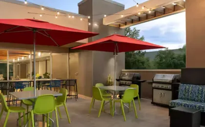 Home2 Suites By Hilton Waycross