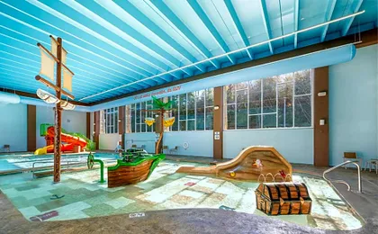 Compass by Margaritaville Hotel Pigeon Forge
