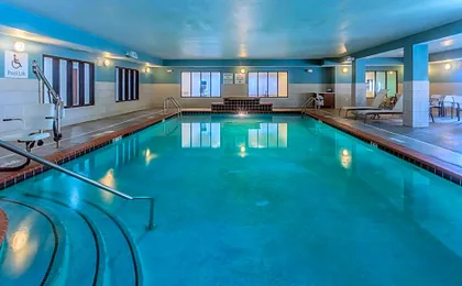 Holiday Inn Express Indianapolis - Southeast by IHG
