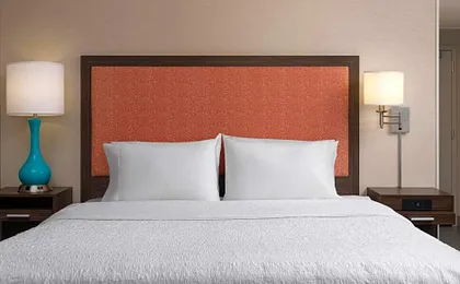 Hampton Inn & Suites Yonkers - Westchester