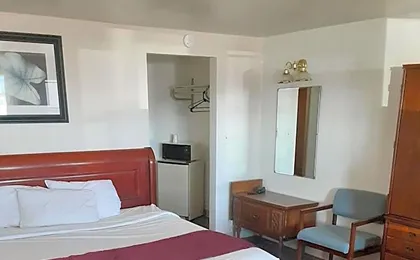 Hotel Blue Top Inn