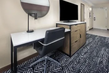 DoubleTree by Hilton Manhattan