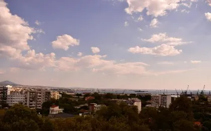 Urban Horizon-Metro Station