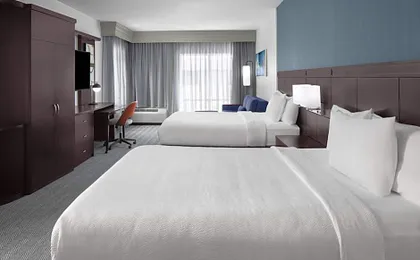 Courtyard by Marriott Cleveland University Circle