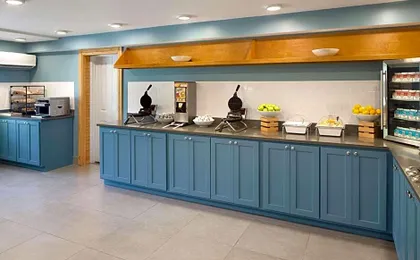 Country Inn & Suites by Radisson, Gatlinburg, TN