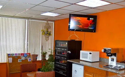 Travelers Inn