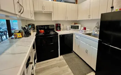 Carolina Street 204
