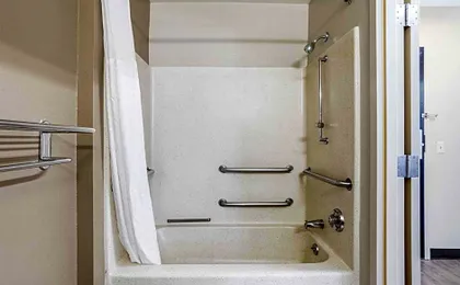 Extended Stay America Suites - San Rafael - Francisco Blvd. East