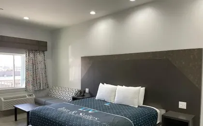 Liv Inn and Suites