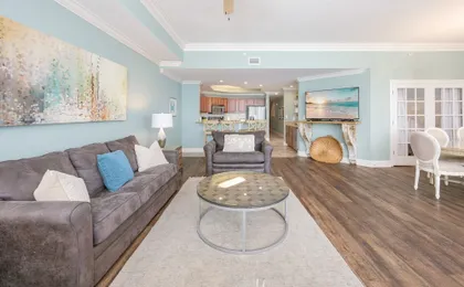 The Oasis 1104 Formerly Phoenix West Ii 1104 3 Bedroom Condo