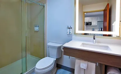 Holiday Inn Express & Suites Sioux Falls Southwest By IHG