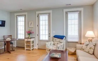 The King Neptune House