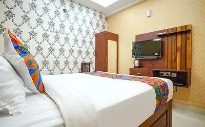 Hotel O Eswar Residency