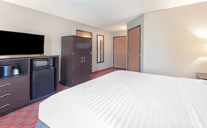 Baymont by Wyndham Brooklyn Center