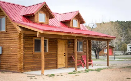 Red Canyon Village