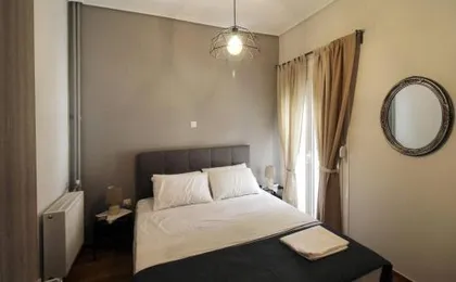 Luxury flat in Hilton, central Athens, 3 metro, VFM!