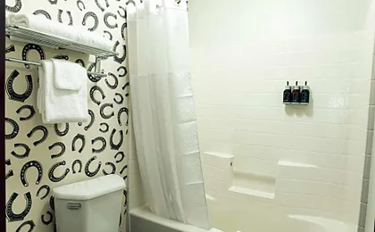 Oxford Suites Pendleton