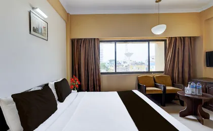 FabHotel The Royal Plaza - Koyambedu