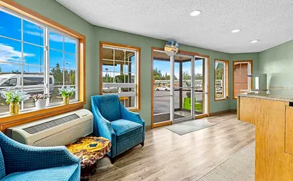 Rodeway Inn & Suites Portland West - Beaverton