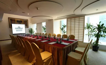 Cyts Greentree Eastern International Hotel