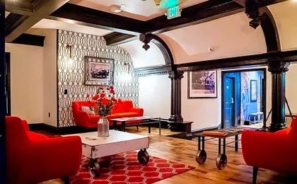 City Hall Grand Hotel