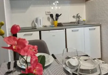 Apartment Tea