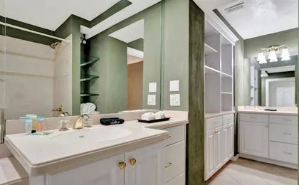 Stones Throw Beachfront Luxury Suites