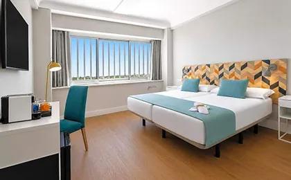 Hotel Chamartin The One