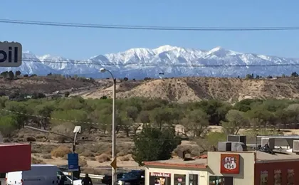Hilltop Inn Suites