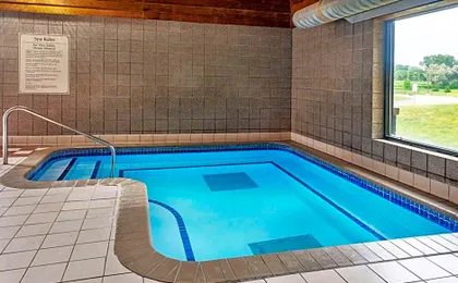 Baymont by Wyndham Brooklyn Center